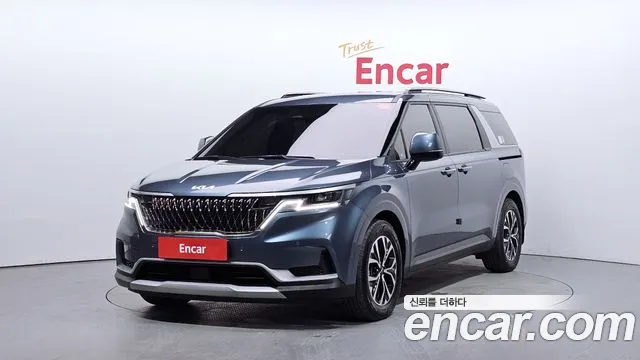 Kia Carnival Gasoline 11-Seater Prestige