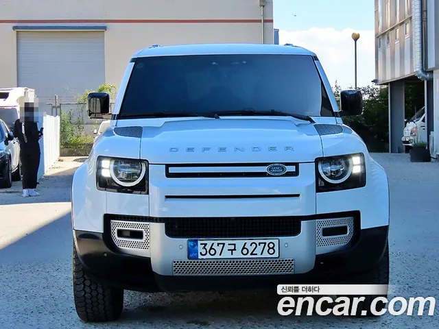 Land Rover Defender 110 D240 S