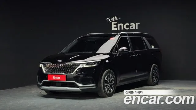 Kia Carnival 9-Seater Prestige