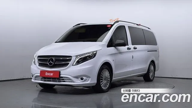 Mercedes-Benz V-Class W447