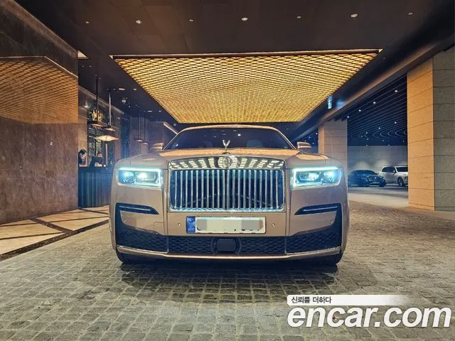 Rolls-Royce Ghost 6.7 V12