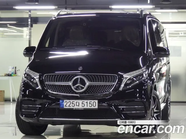 Mercedes-Benz V-Class W447