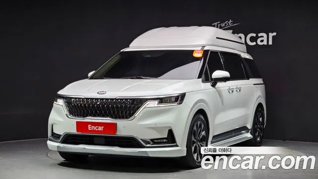 Kia Carnival Signature