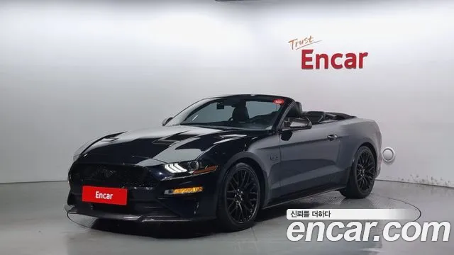 Ford Mustang GT Convertible