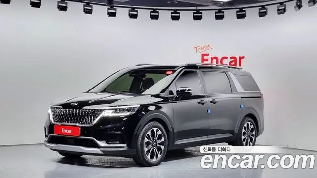 Kia Carnival 9-Seater Prestige