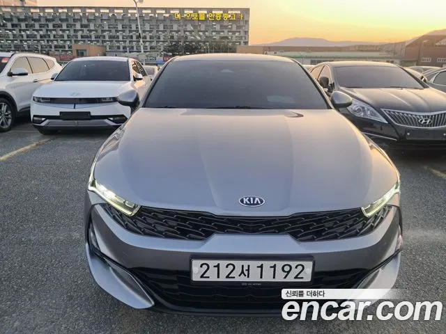 Kia K5 Strandard