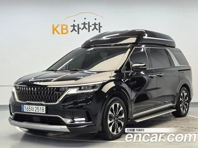 Kia Carnival Signature