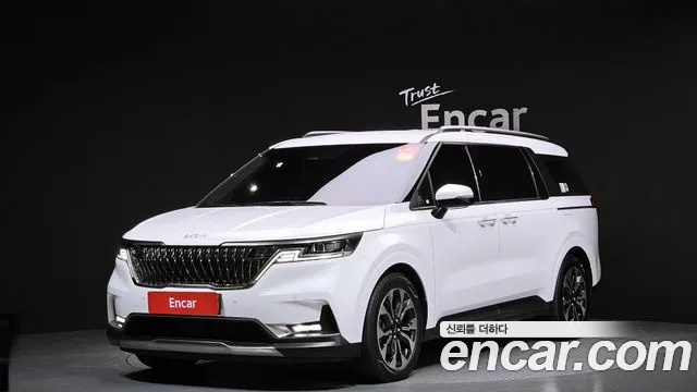 Kia Carnival Gasoline 9-Seater Noblesse