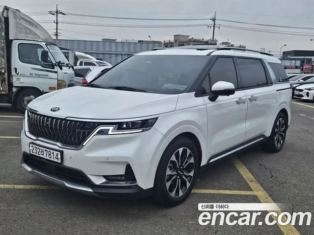 Kia Carnival Gasoline 9-Seater Signature