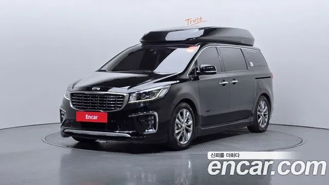Kia Carnival President