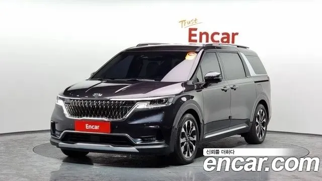 Kia Carnival Gasoline 7-Seater Signature