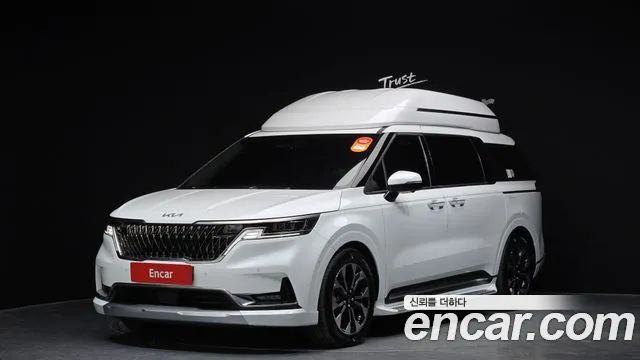 Kia Carnival Signature