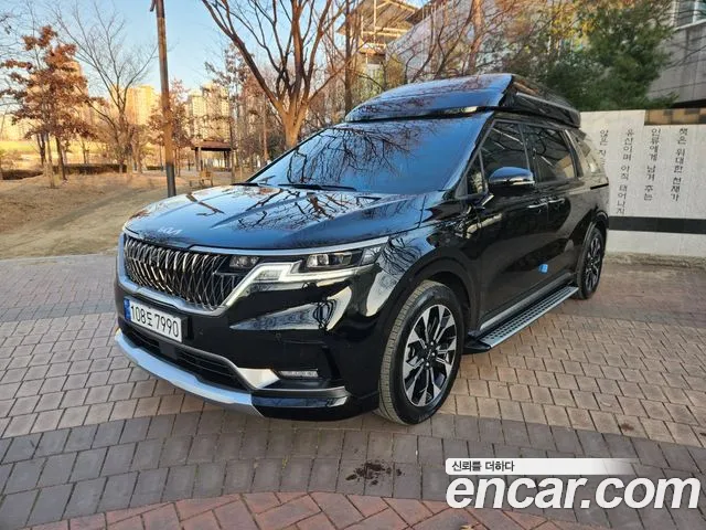 Kia Carnival Signature