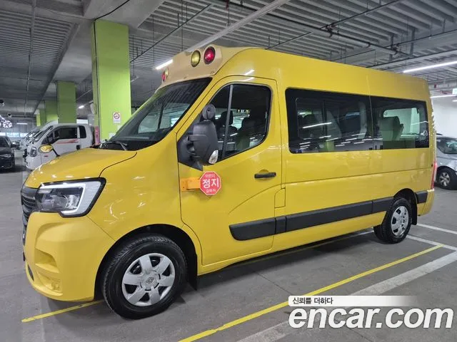 Renault-Korea (Samsung) Master 13-Seater
