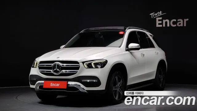 Mercedes-Benz GLE-Class GLE300d 4MATIC