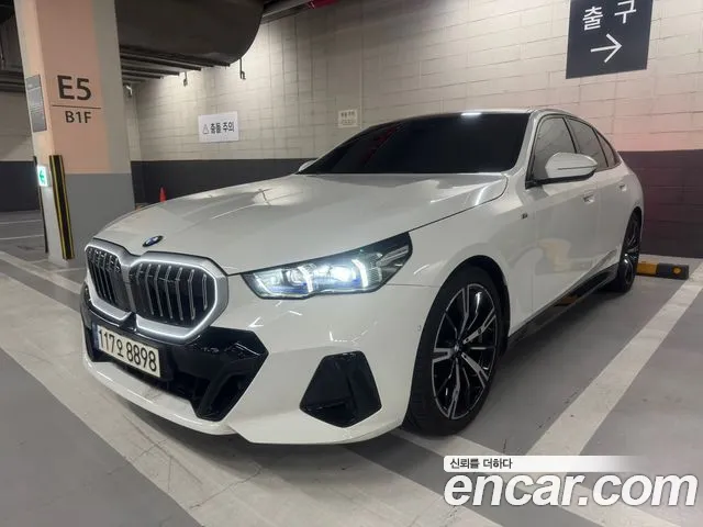 BMW 5-Series 530i xDrive M Sport