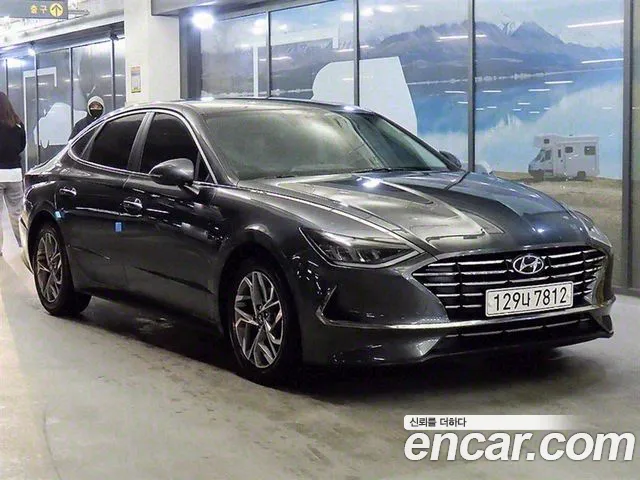 Hyundai Sonata Premium Family