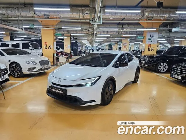 Toyota Prius 2.0 LE
