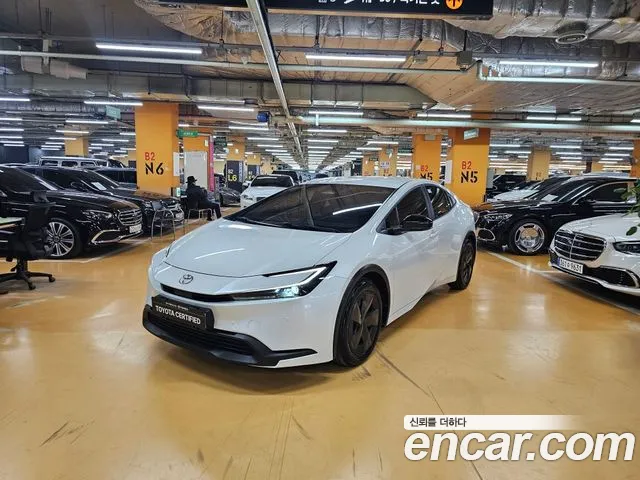 Toyota Prius 2.0 LE
