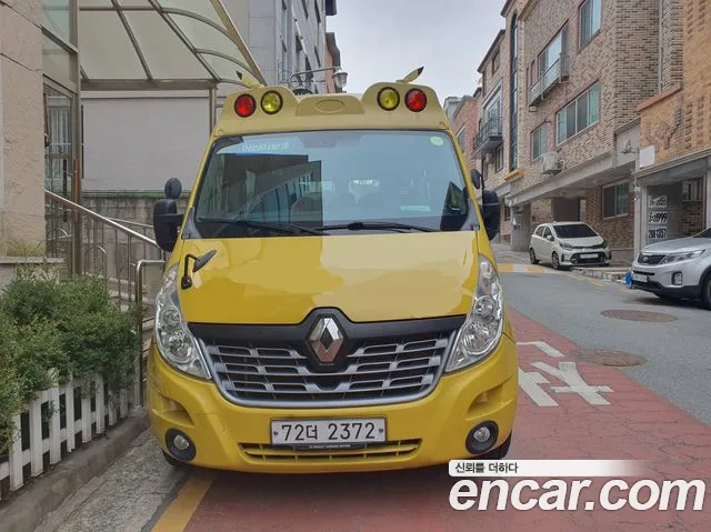 Renault-Korea (Samsung) Master 20-Seater