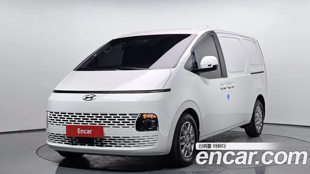Hyundai Staria Modern