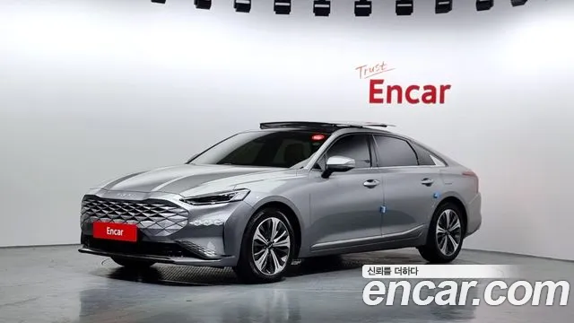 Kia K8 Signature