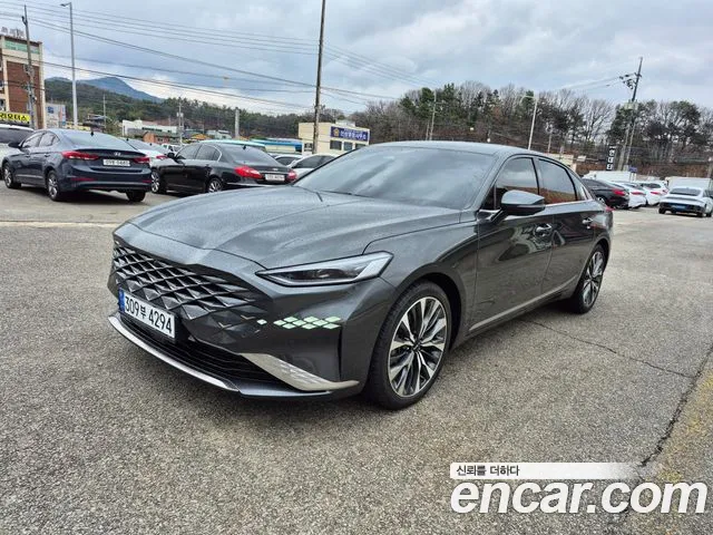 Kia K8 Signature