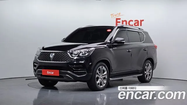 KG Mobility (Ssangyong) Rexton White Edition