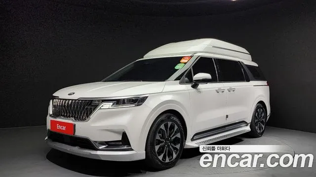 Kia Carnival Signature