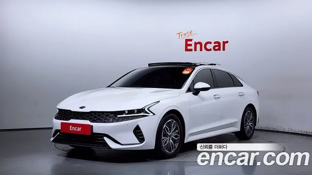 Kia K5 Signature