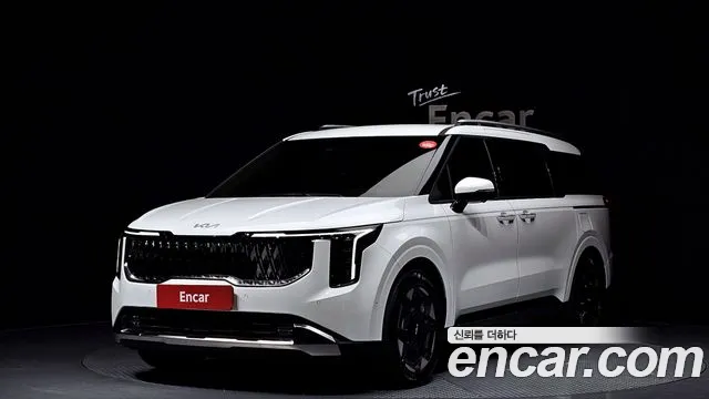 Kia Carnival 9-Seater Signature
