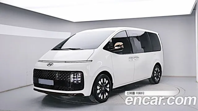 Hyundai Staria Inspiration