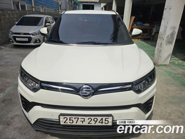KG Mobility (Ssangyong) TIBOLI V3