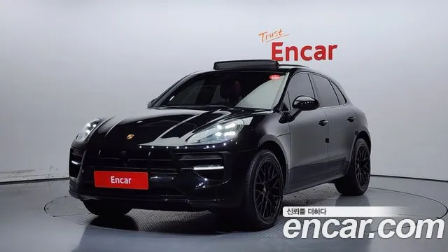 Porsche Macan 95B