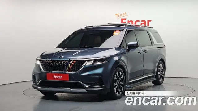 Kia Carnival Gasoline 9-Seater Noblesse
