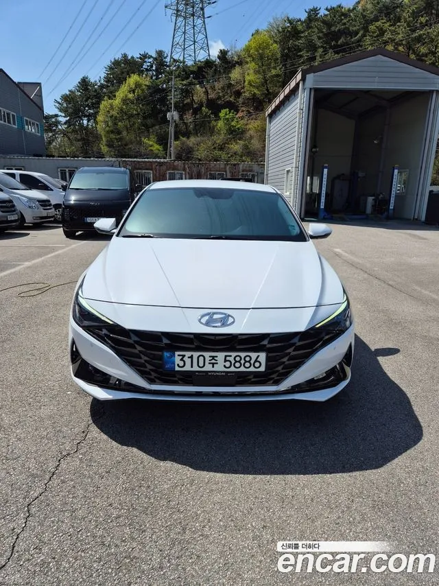 Hyundai AVANTE Inspiration