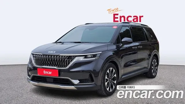 Kia Carnival 7-Seater Noblesse