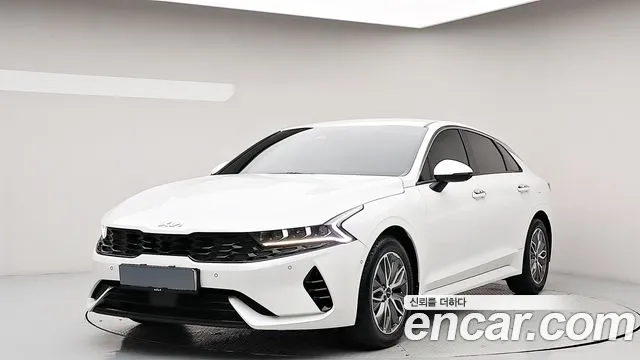 Kia K5 Signature