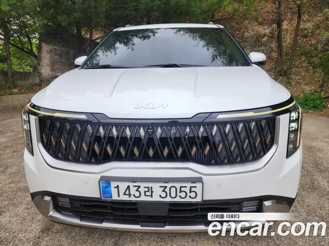 Kia Carnival 9-Seater Signature