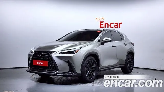 Lexus NX Premium