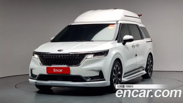 Kia Carnival Signature