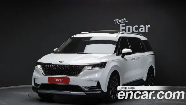 Kia Carnival 9-Seater Signature