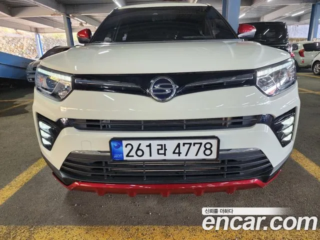 KG Mobility (Ssangyong) TIBOLI R-PLUS White