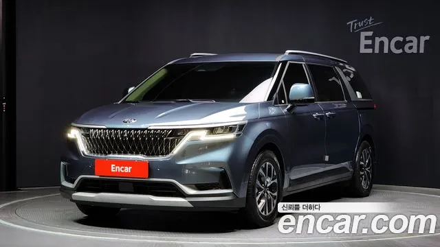 Kia Carnival 11-Seater Prestige