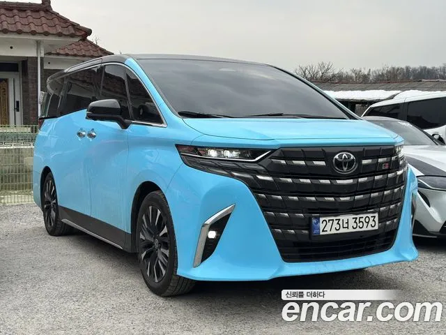 Toyota Alphard Executive Lounge