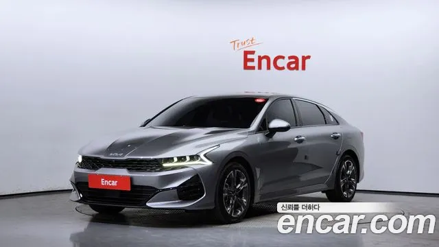Kia K5 Signature