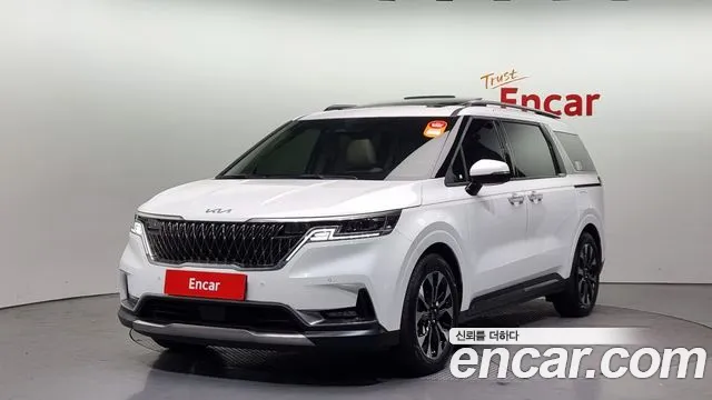 Kia Carnival Gasoline 9-Seater Noblesse