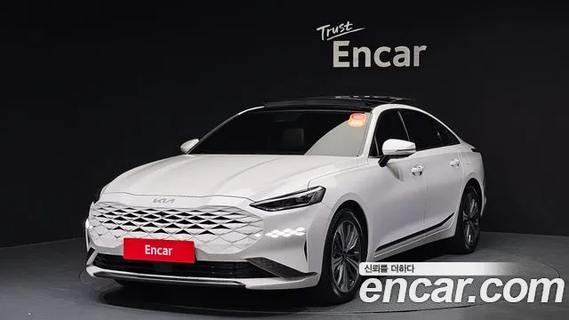 Kia K8 Signature