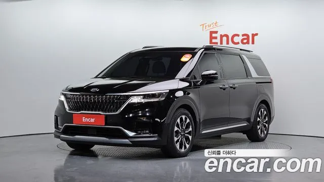 Kia Carnival Gasoline 7-Seater Noblesse