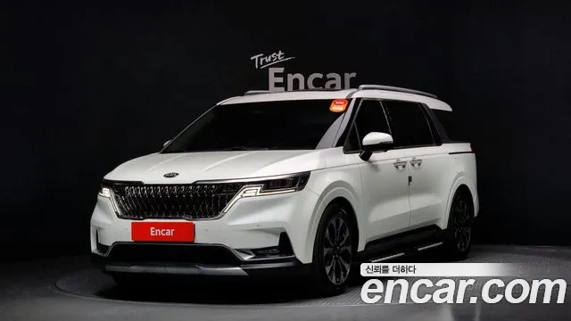 Kia Carnival 9-Seater Signature